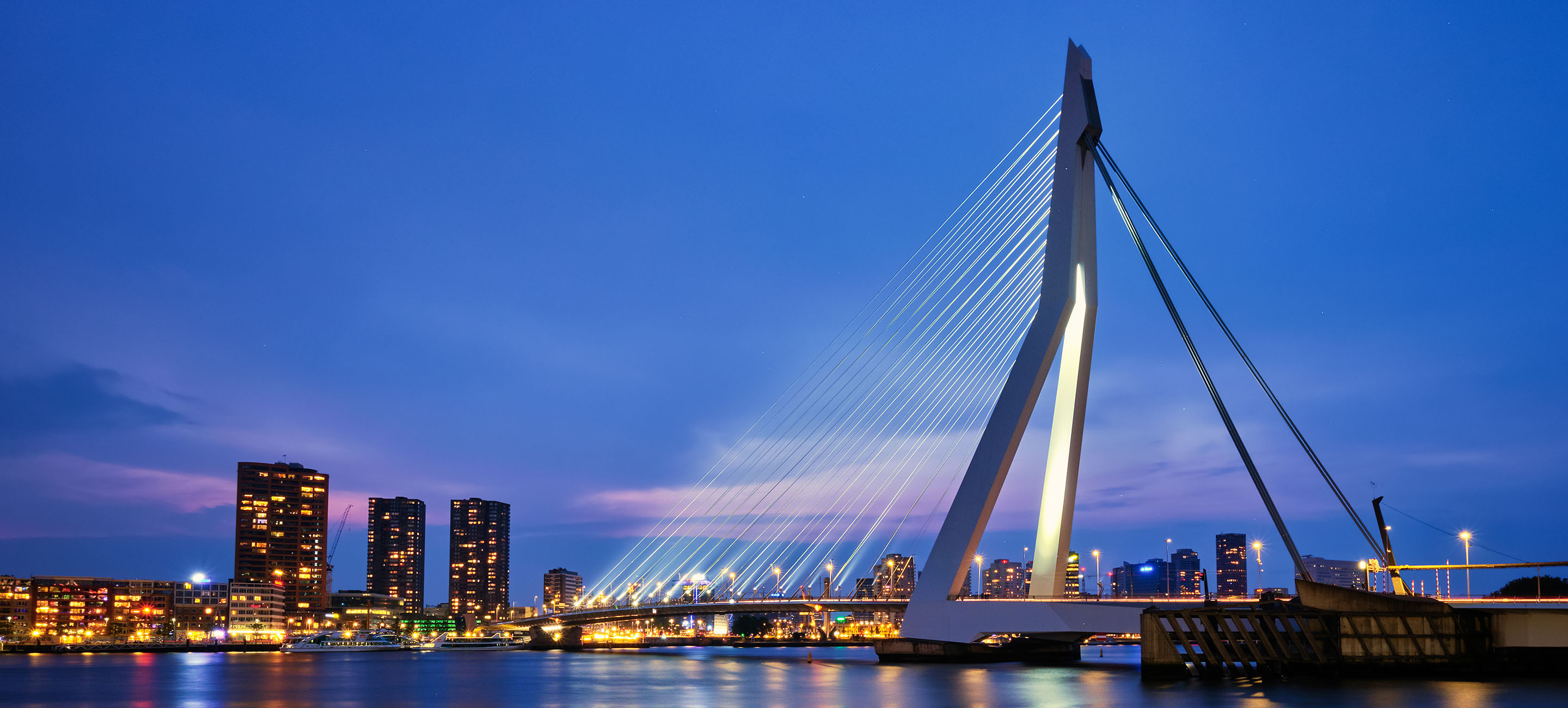 City-of-Rotterdaym-Case-Slider-Desktop-HR